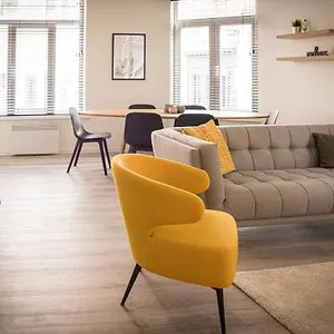 https://etage-2-nieuw-appartement-in-centrum-300m-van-zee-met-parking.ostend-hotel.net